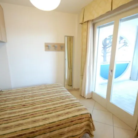 Beachfront With A Big Terrace - Beahost Appartamento Bibione