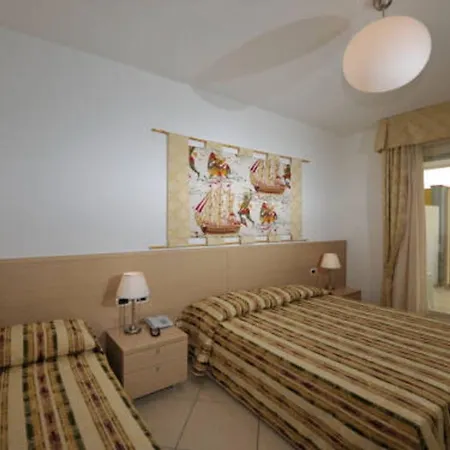 Beachfront With A Big Terrace - Beahost Διαμέρισμα