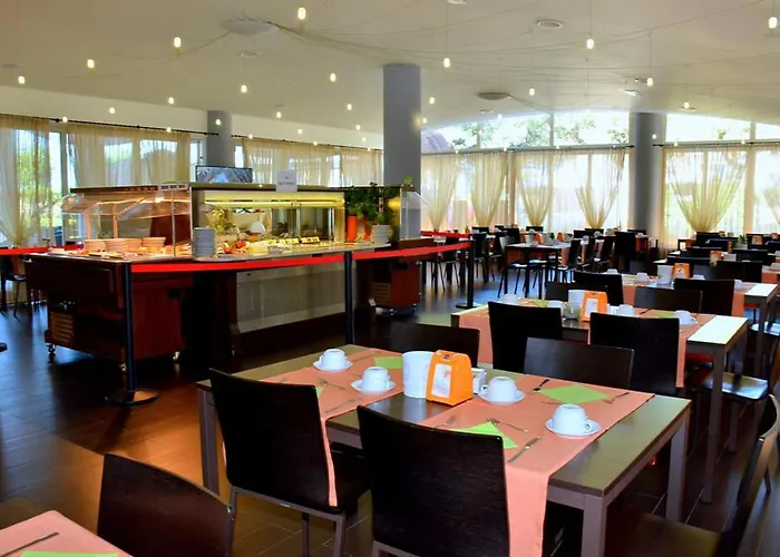 Beachfront With A Big Terrace - Beahost Apartment Bibione