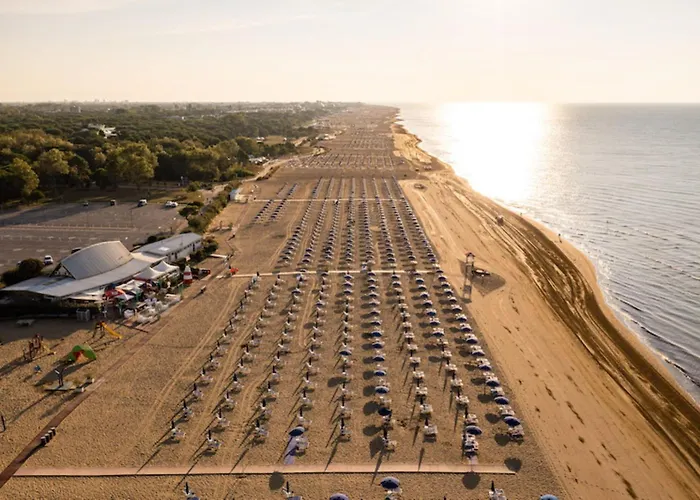 Beachfront With A Big Terrace - Beahost Bibione